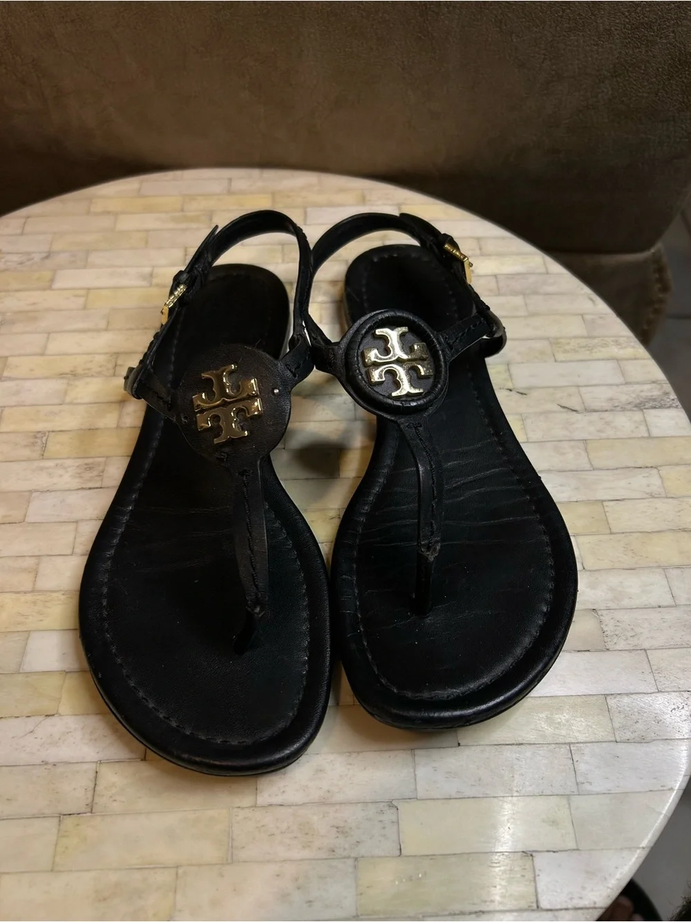 Tory Burch Thea flat thong slingback sandals size 6.5